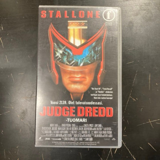 Judge Dredd - tuomari VHS (VG+/M-) -toiminta/sci-fi-